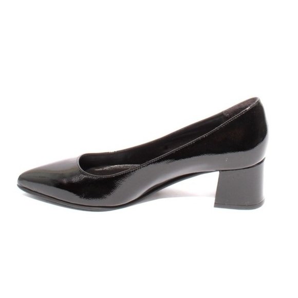 Italian Black Patent Leather Classic Pointy Heel Shoes - Picture 6 of 8